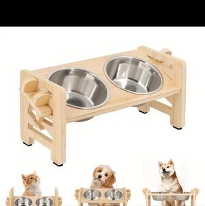 Raised dog bowls